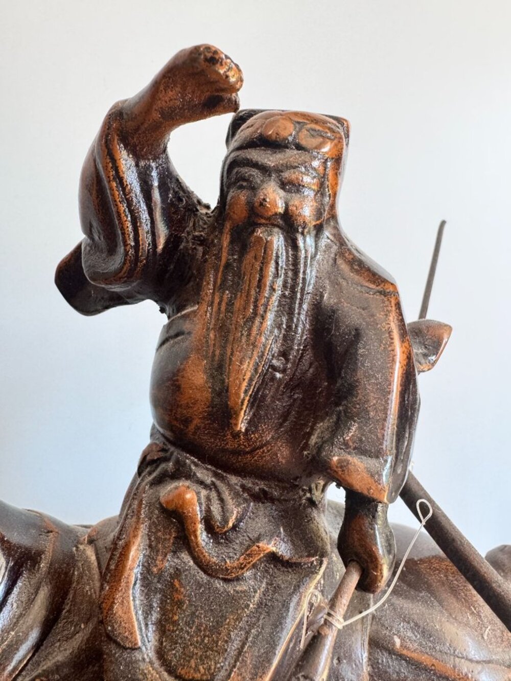 Antique Chinese Guan Yu Kwan Kung Cast Iron Bronze Finish Statue on Horse 10" - Picture 4 of 16